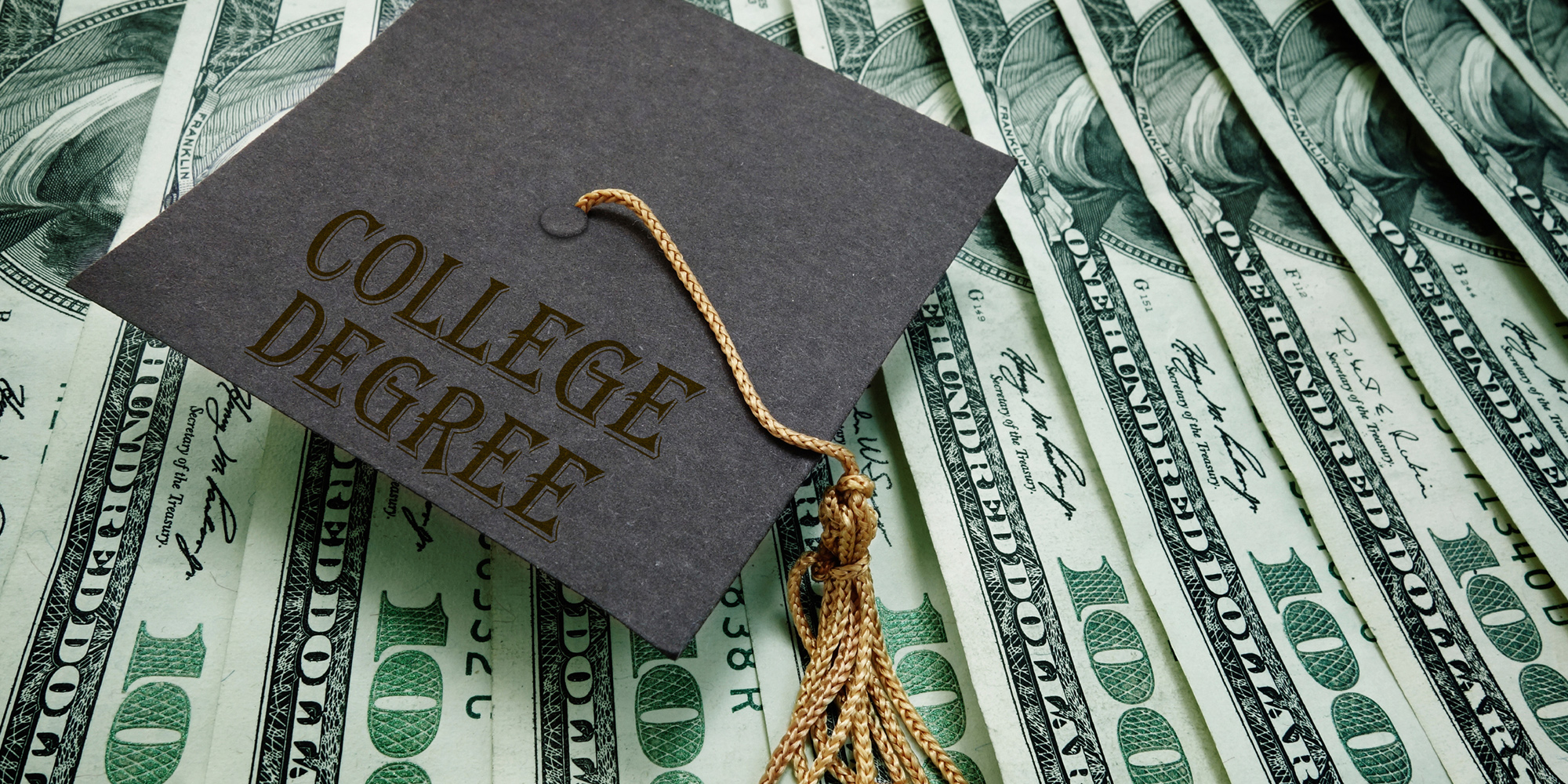 Who Is Ripping Off Our Students on Loans? – Thom Hartmann’s Big Picture