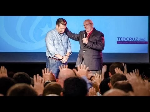 VIDEO: Does This Ted Cruz Rally Creep You Out? – David Pakman Show