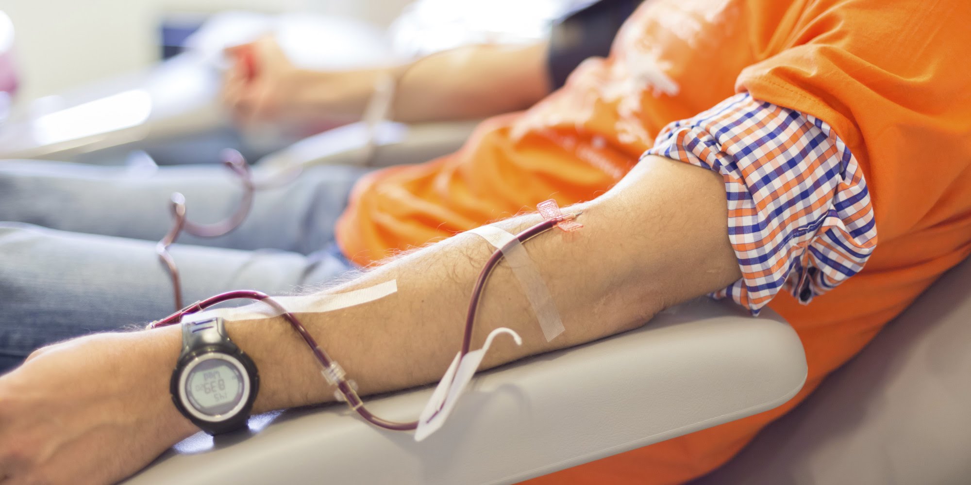 FDA Ends 30-Year Ban on Blood Donations by Gay Men – David Pakman Show