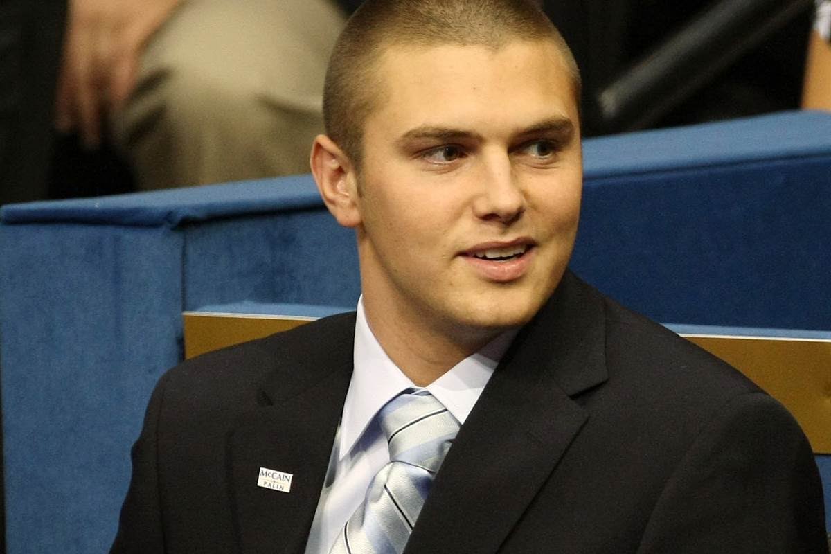 Sarah Palin’s Son Arrested, Charged with Domestic Violence – David Pakman Show