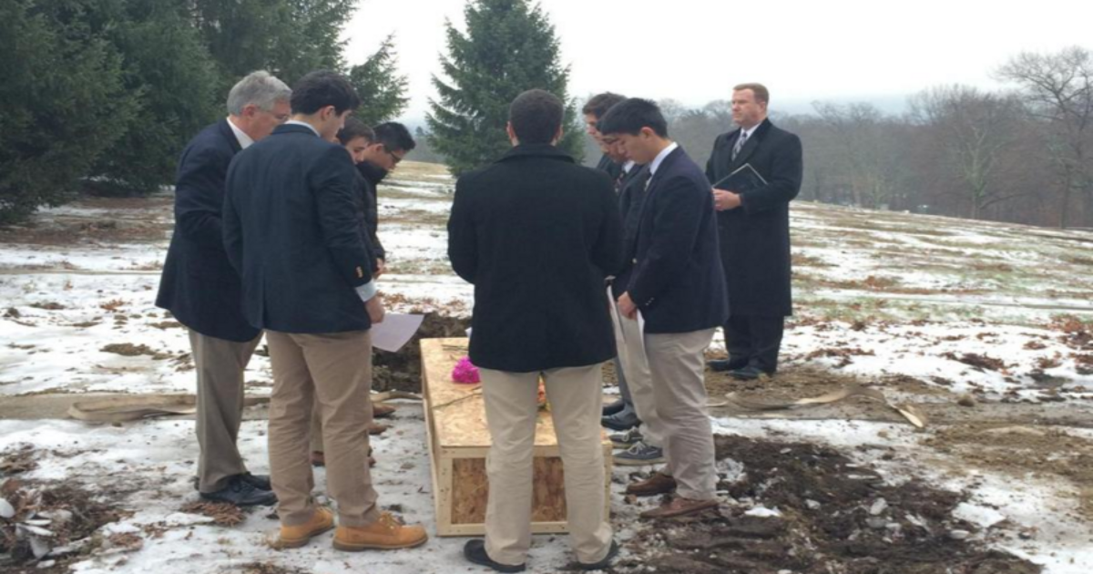 Homeless Man Given Respectful Burial By Private School Students in Mass.