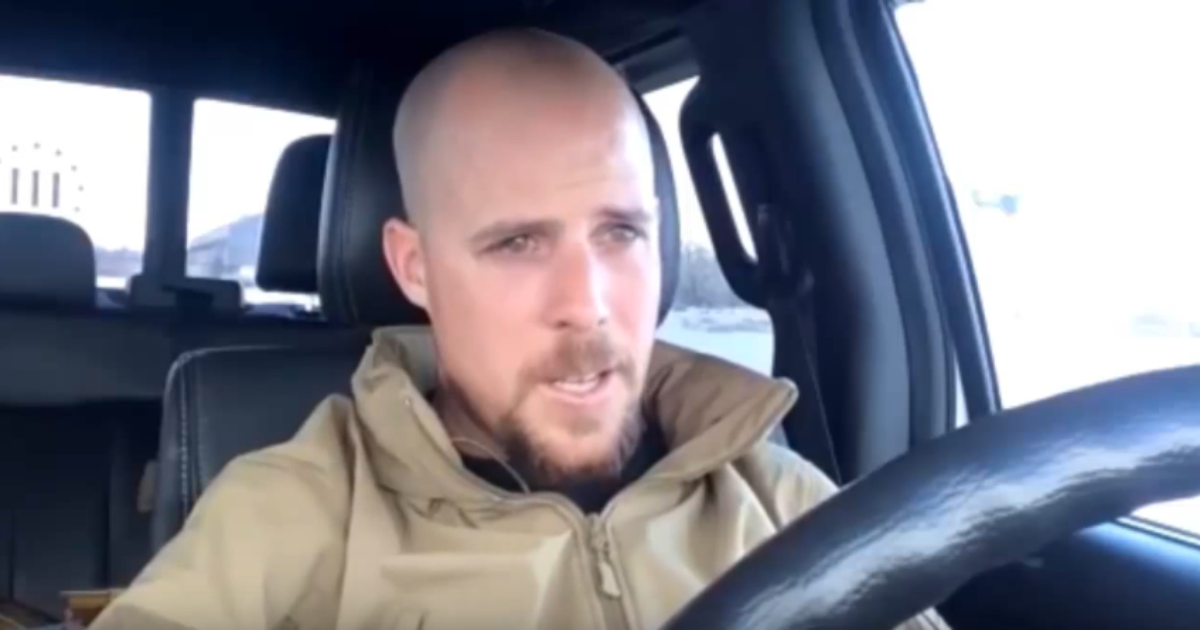 Psychotic Militiaman Jon Ritzheimer Posts Video Online Saying His Goodbyes to His Family as He Goes to Die Fighting Feds in Oregon