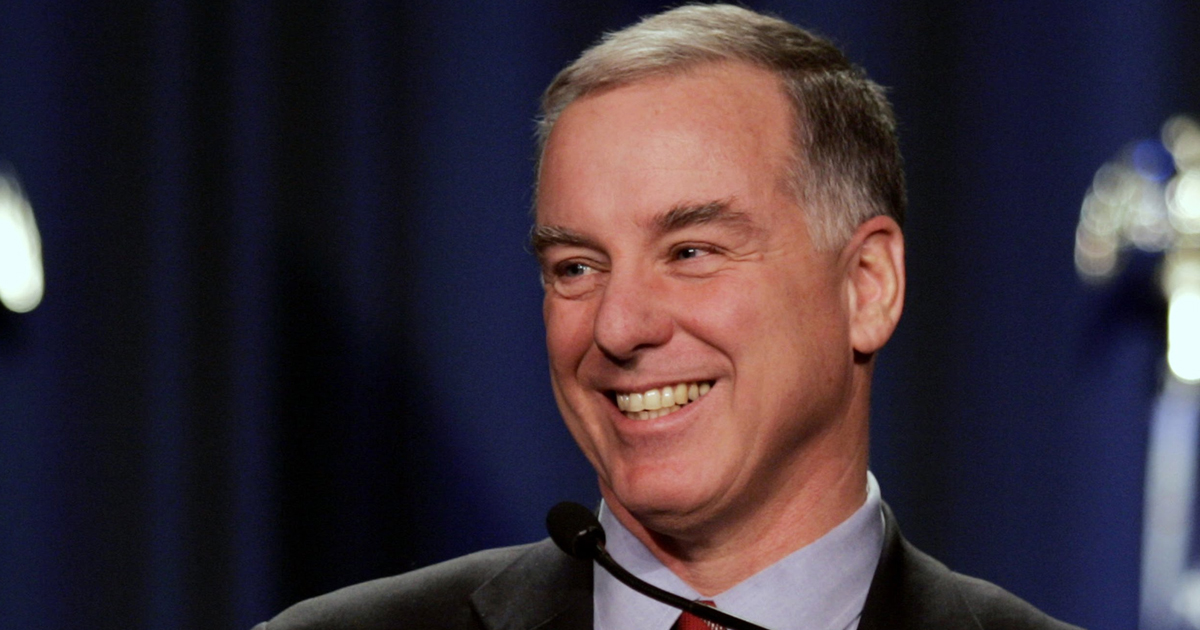 BREAKING: Howard Dean Steps Down From DNC Chair Bid