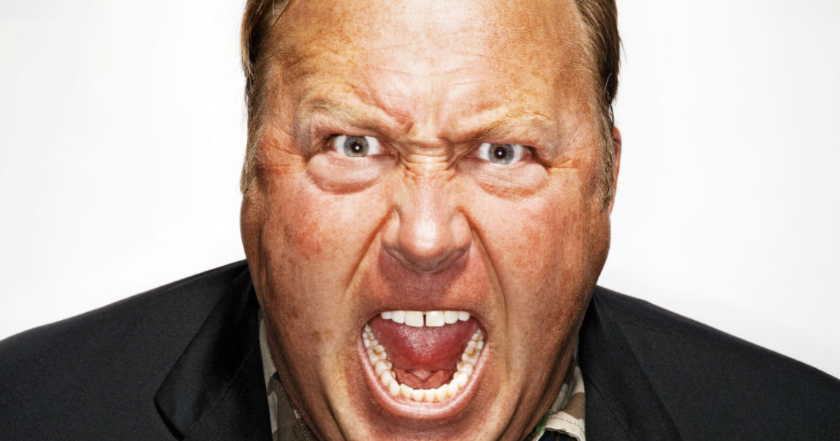 Right Wing Weirdo Alex Jones: Calls Bernie Sanders “Hitler”