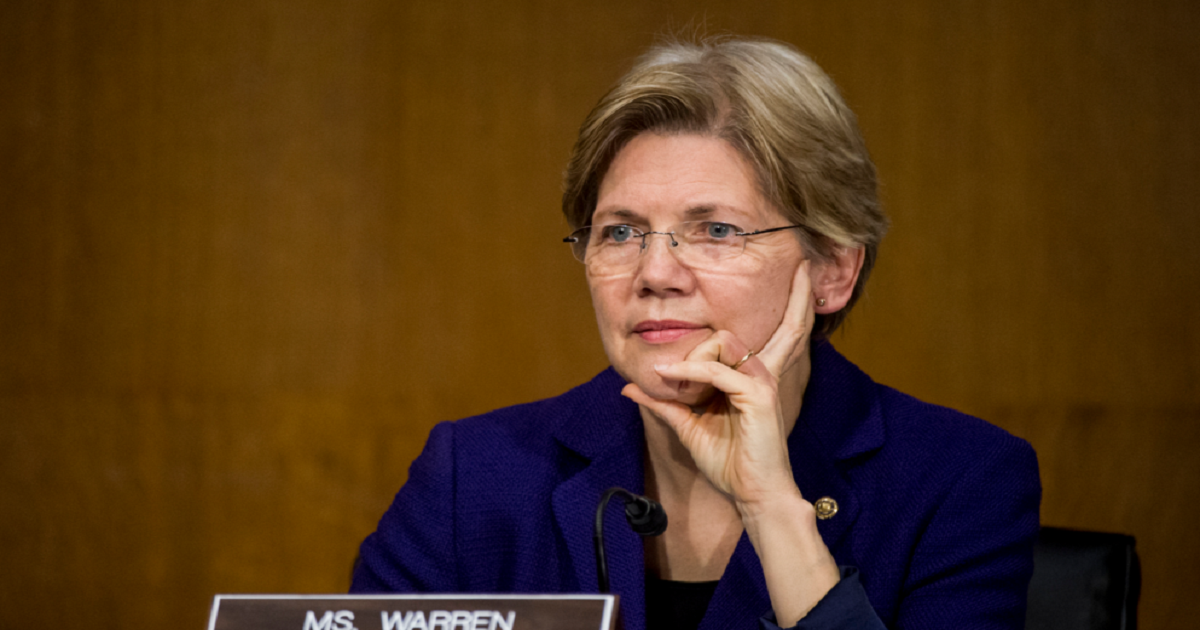 Elizabeth Warren Drops The Mic On Supreme Court Hullabaloo