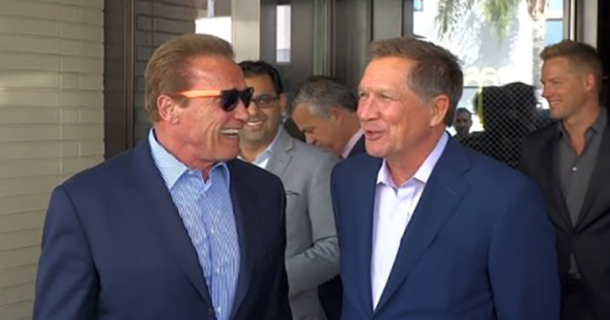 Arnold Schwarzenegger Endorses John Kasich For President: WTF