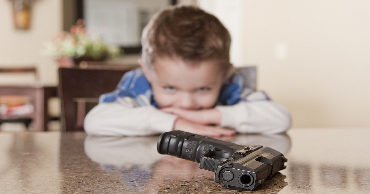 Ammosexual Mother Shot By Her 4 Year Old Son – Still Loves Guns!