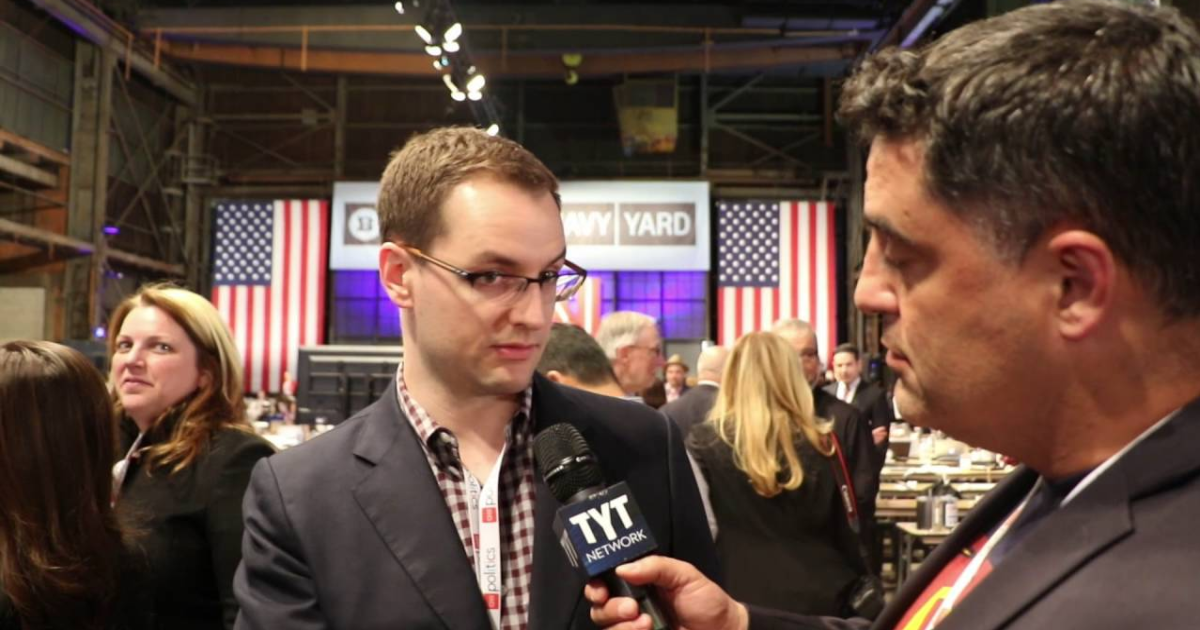 Cenk Interviews Hillary Clinton’s Campaign Manager Robby Mook – The Young Turks