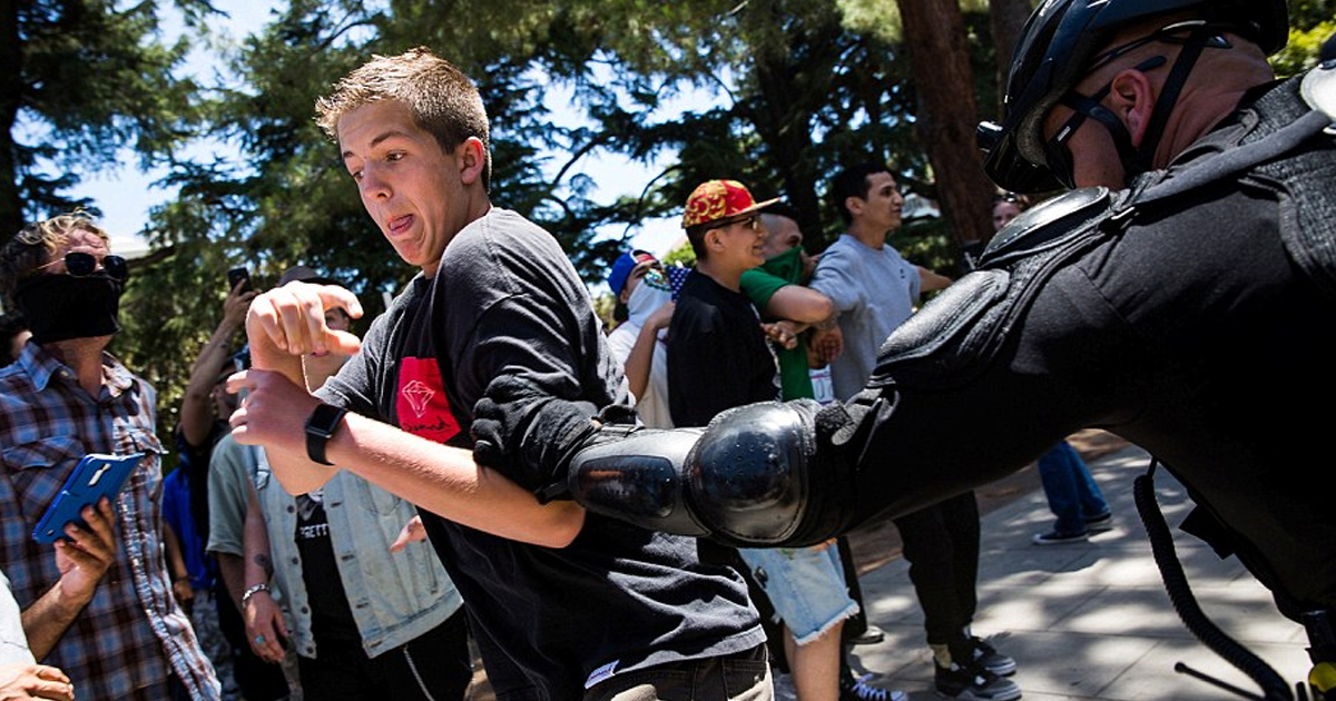 Multiple Stabbings at White Supremacist Neo-Nazi Rally in California – David Pakman Show