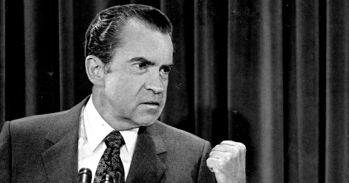 Did Richard Nixon Abandon A Universal Income Over A Phony Briefing? – Thom Hartmann Program