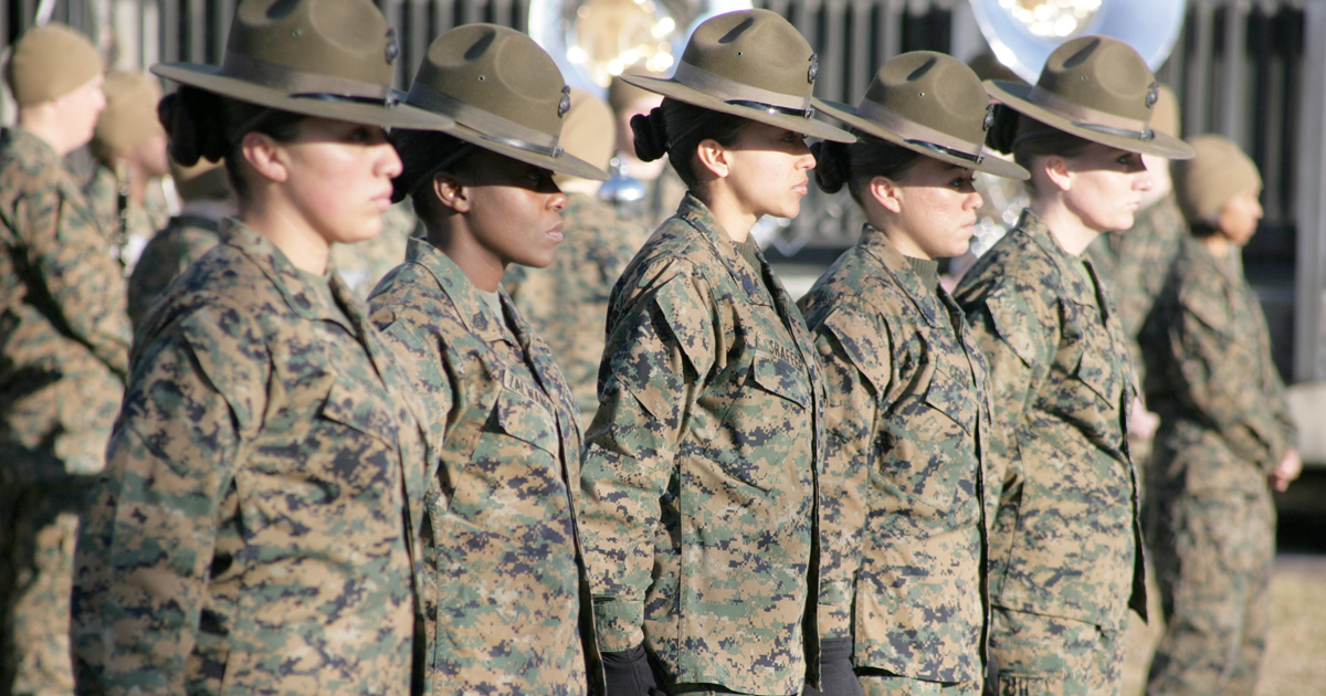 How Do Women Feel About Being Included In The Military Draft? – Thom Hartmann Program