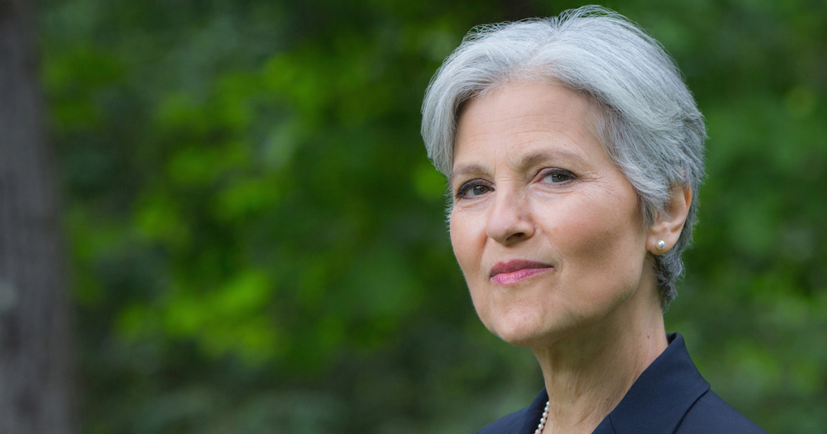 Jill Stein Crashes the DNC in Philly an Answers Questions on Racial Justice