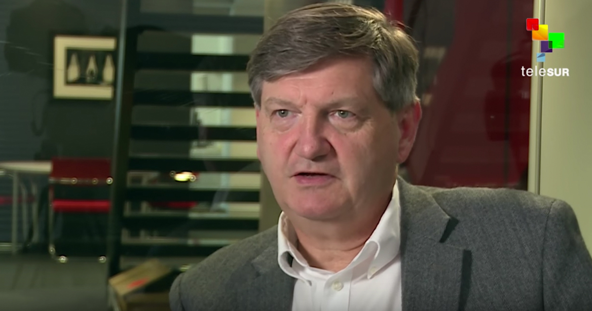 NYT’s James Risen & Abby Martin on Fighting Censorship, Endless War