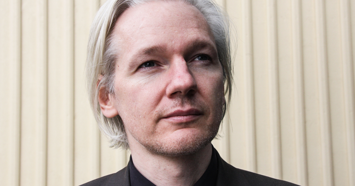 Julian Assange Was Scheduled to Deliver October Surprise Today – Benjamin Dixon Show