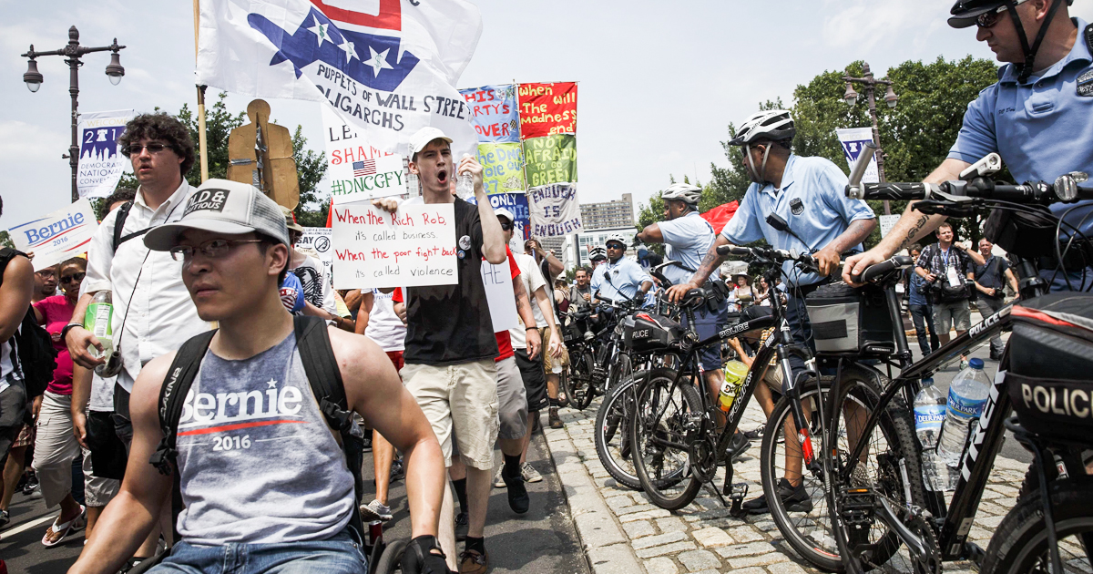 USA vs No More War at DNC