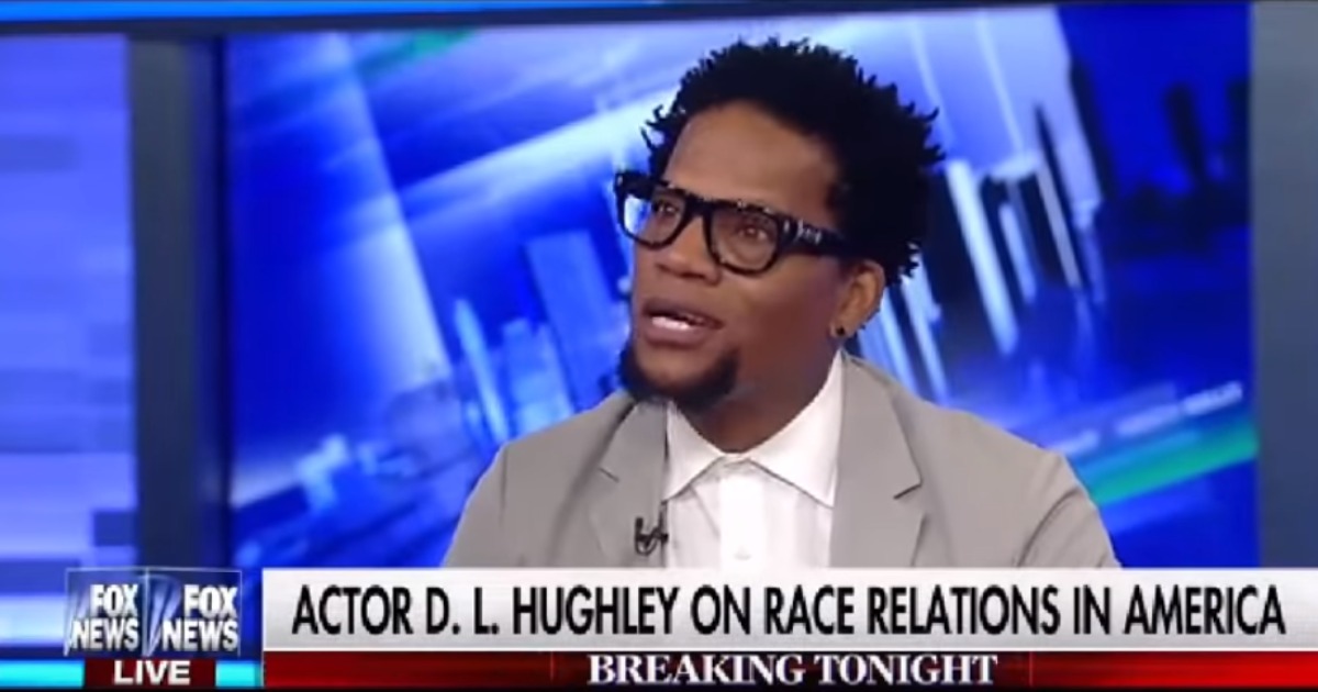 D.L. Hughley Doesn’t Play Around: Calls Fox News Out For Blatant Racism