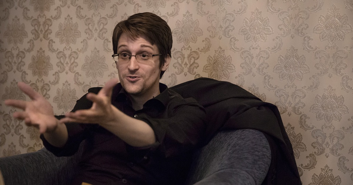 Edward Snowden Begs Obama: Pardon Me