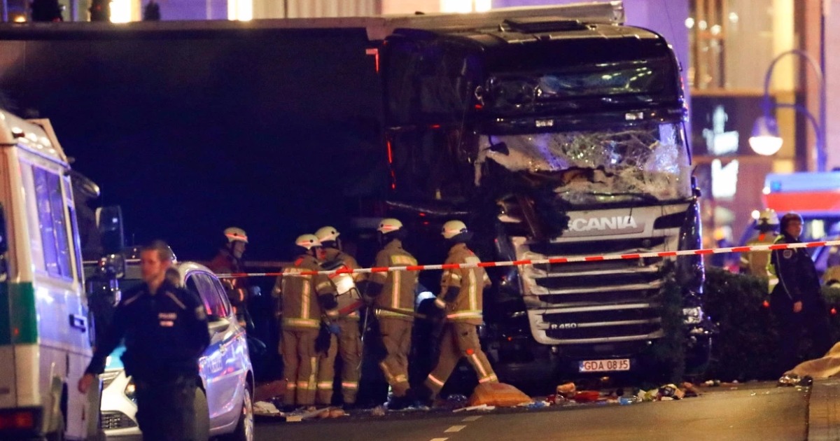 Berlin Truck Rampage Kills 12, Injures 52, ISIS Suspected But Not Confirmed – David Pakman Show