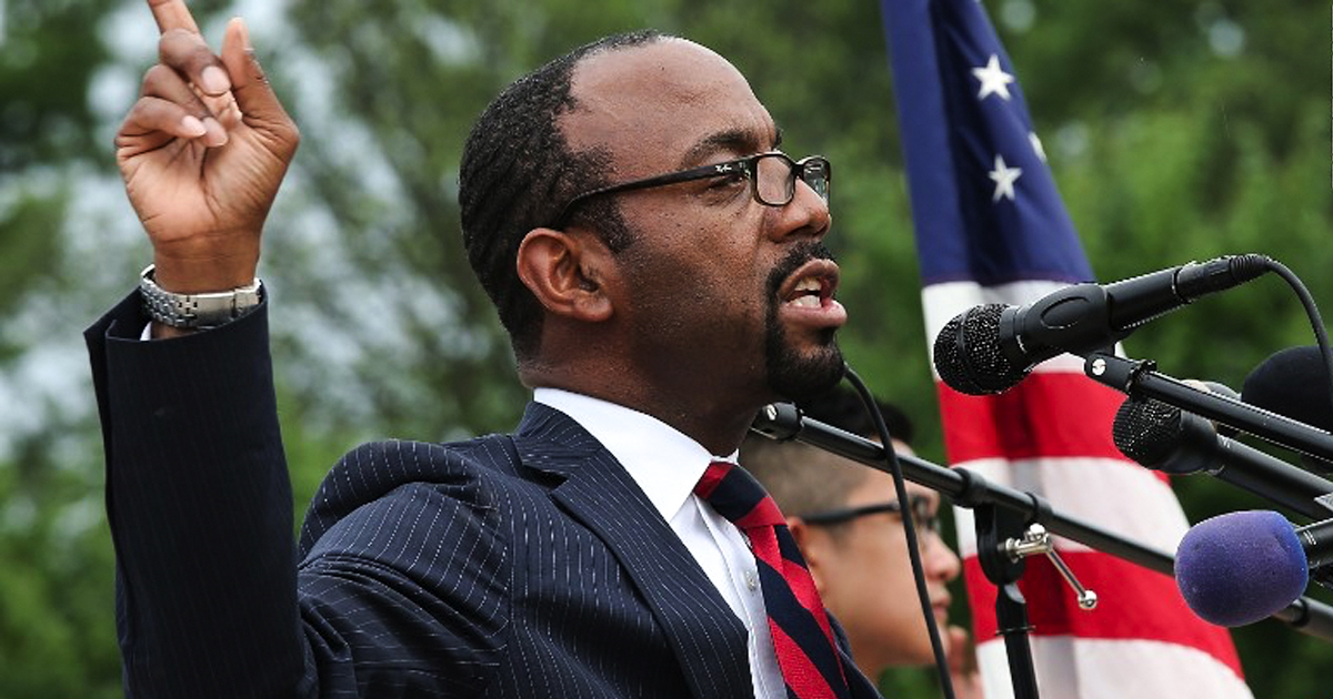 Sit-in staged at Jeff Sessions’ Office. 1100 Law Professors Speak Out Against His Nomination – Benjamin Dixon Show