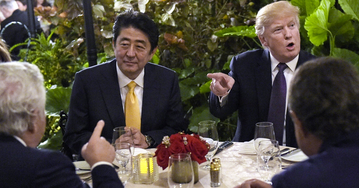 Trump’s Mar-a-Lago Dinner A Total National Security Threat – David Pakman Show