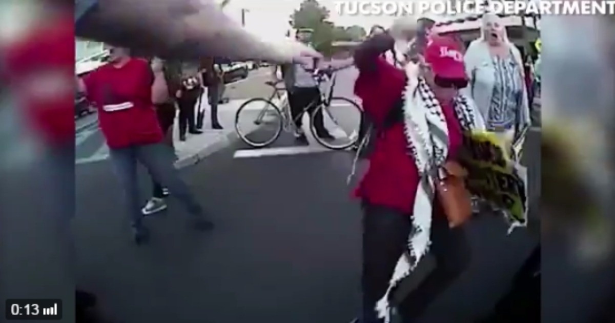 Arizona Cop Shoves and Maces Elderly Protesters At Immigration Demonstration