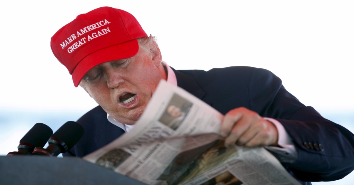 Trump Too Stupid to Handle Gov’t Documents Longer Than One Page – “Lots of Graphics”