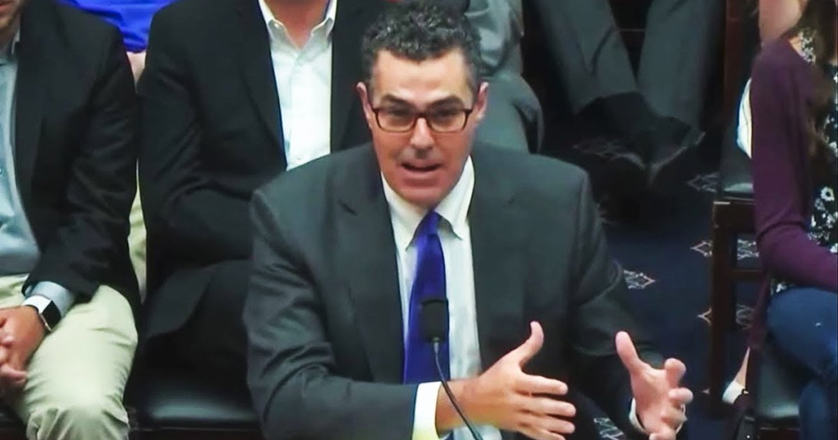 Adam Carolla Warns Congress About College ‘Safe Spaces’ – The Young Turks